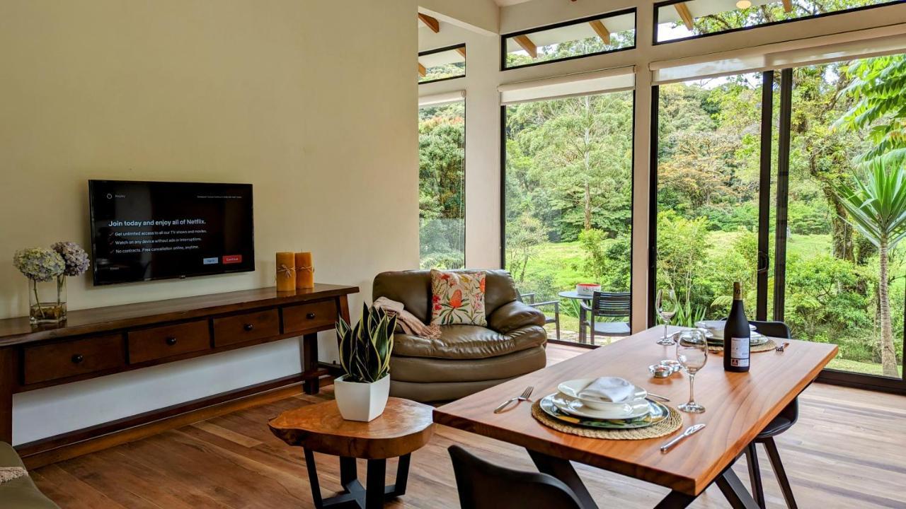 Casa Mia, Near Main Attractions And Town! * Monteverde